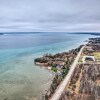 Отель Suttons Bay Home w/ Hot Tub & Lake Views!, фото 17