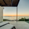 Отель Luxury Camps Bay Villa With Incredible Ocean Views Apostles Edge, фото 10