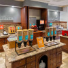 Отель Hampton Inn & Suites Kansas City-Country Club Plaza, фото 33