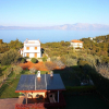 Отель Comfartable 1 Bedroom Flat with Garden near Beach, фото 1