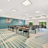 Отель Comfort Inn & Suites, фото 20