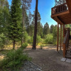 Отель Contemporary Tahoe Cabin, фото 20
