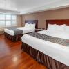 Отель Travelodge by Wyndham Harbor City, фото 17