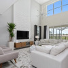 Отель Contemporary Decor Vacation Home Sl4773, фото 4