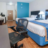 Отель Days Inn & Suites By Wyndham San Antonio Near At&T Center, фото 4