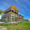 Отель Keeper Red by Avantstay Pool + Private Boat Dock, фото 23