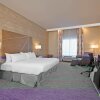 Отель Holiday Inn Express & Suites New Cumberland, an IHG Hotel в Нью-Камберленде