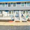 Отель Bright Brigantine Townhome: Steps to Beach Access!, фото 1