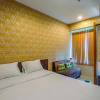 Отель Comfy and Simply Studio Room at Grand Kamala Lagoon Apartment, фото 17