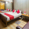 Отель OYO 14874 Live Inn Guest House, фото 3