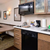 Отель Candlewood Suites Lodi, an IHG Hotel, фото 12