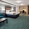 Отель Best Western Plus Lake Jackson Inn & Suites, фото 7