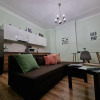 Отель Art Deco One-Bedroom Suite in Library House with Free 5G WiFi, фото 3