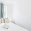 Отель Charming 3-bed Apartment in Romford, фото 20
