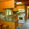 Отель Mt Baker Lodging Cabin 53 - Sleeps 6, фото 3
