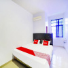 Отель Sg Premium Guest House By Oyo Rooms, фото 7