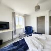 Отель Sea View - 1 Bed Suite - Ocean Breeze - Port Eynon, фото 14