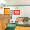 Отель OYO Hotel Downtown Peoria I-74, фото 2