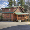 Отель Blackberry Lodge 402 - Four Bedroom Cabin, фото 19