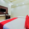Отель Oyo 36851 Hotel Silver Retreat, фото 26