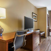 Отель Comfort Inn & Suites at CrossPlex Village, фото 15