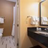 Отель Comfort Inn & Suites Green Bay Stadium Area, фото 6