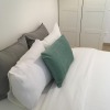 Отель Trendy New & Large 3 Beds, 90m2 in City Center, фото 9