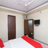 Отель OYO 4011 Hotel Travellers Inn, фото 13