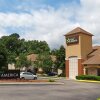 Отель Extended Stay America Suites - Raleigh - North Raleigh - Wake Forest Road в Роли