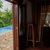 Отель Exquisite Private Coastal Retreat 3 Bedroom Home by Redawning, фото 8