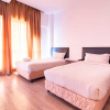 Отель Zamburger Plaza Mahkota, фото 5