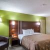 Отель Stayable Suites Jacksonville West, фото 41