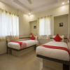Отель OYO 11566 Shree Swami Apartment, фото 5