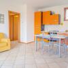 Отель Garda Orange Apartment - Italian Homing, фото 11