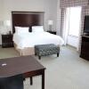 Отель Hampton Inn & Suites Mount Pleasant, фото 18