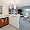 Отель Hampton Inn and Suites Chapel Hill Carrboro Downtown, фото 3