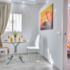Отель Tidy Little Apartment, Air Conditioning and Pool, фото 8