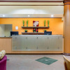 Отель La Quinta Inn & Suites by Wyndham Raleigh Crabtree, фото 3