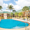 Отель Super 8 by Wyndham North Palm Beach, фото 9