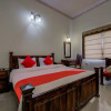 Отель OYO 16433 Raj Kothi, фото 7