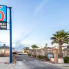 Отель Motel 6 Mojave, CA - Airport в Мохаве