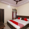 Отель OYO 23157 Grand Sudershan HS, фото 6