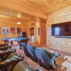 Отель Smoky Mountain Retreat - Five Bedroom Cabin, фото 31