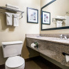Отель Comfort Suites East / I-44, фото 7