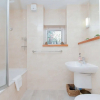 Отель Holyrood Residence - Luxury Apartment With Parking, фото 18