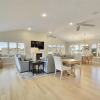 Отель Forever Family by Long & Foster, фото 9