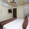 Отель OYO 13455 Rama Krishna Hotel, фото 7