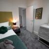 Отель Ideal Lodgings in Accrington, фото 6