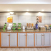 Отель La Quinta Inn by Wyndham Richmond South, фото 14