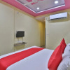 Отель OYO 37477 D K Guest House, фото 8